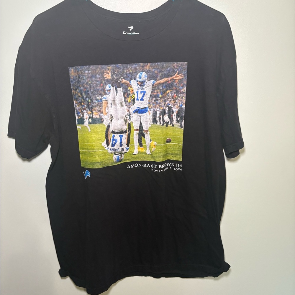 Black Graphic Detroit Lions t-Shirt